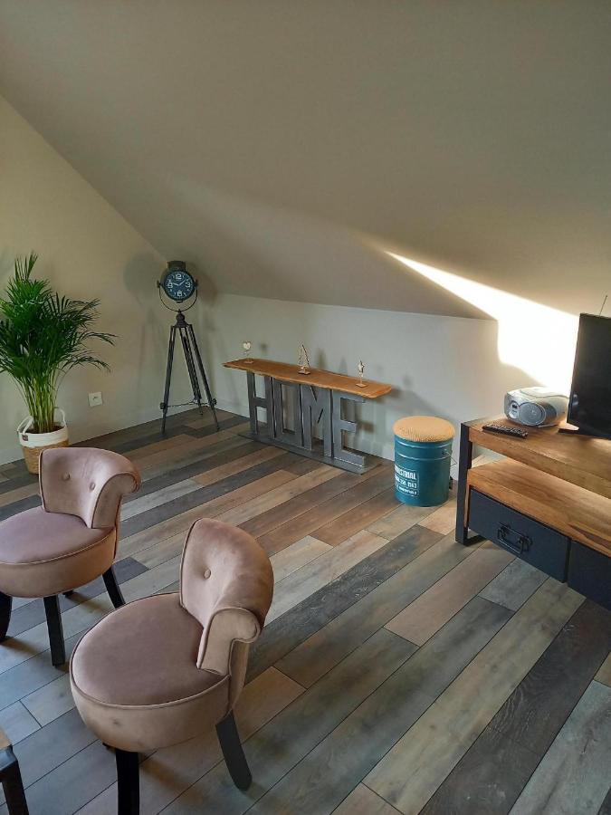 Bed and Breakfast Aux P'Tits Bonheurs La Grange Neuve-Chapelle Номер фото